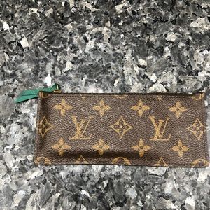 Louis Vuitton change purse